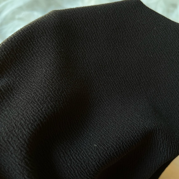 Skater high waist skirt in black crinkle - Picture 2 of 2